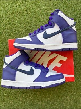 Nike Purple and White High-Top Sneakers with Navy Swoosh